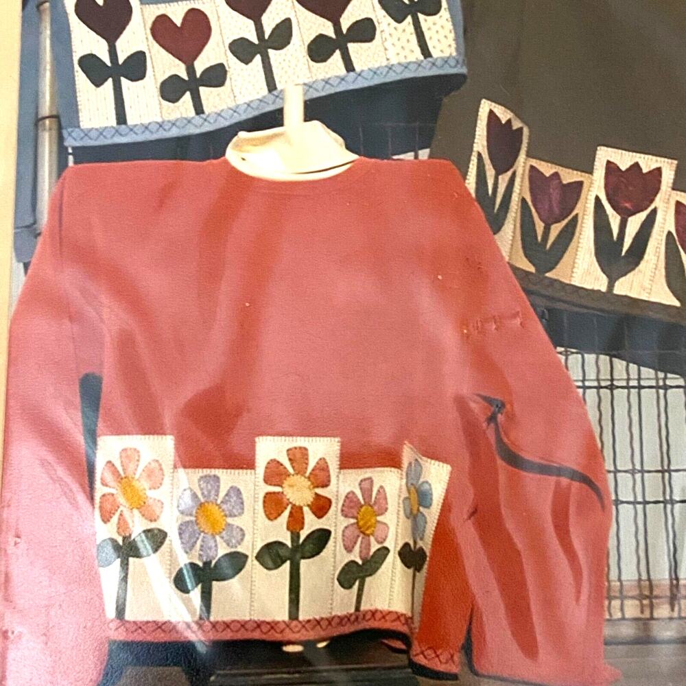 Bloomin Minds 133 Pattern Its Bloomin Stencil Novelty Grandma Wearable Art Top